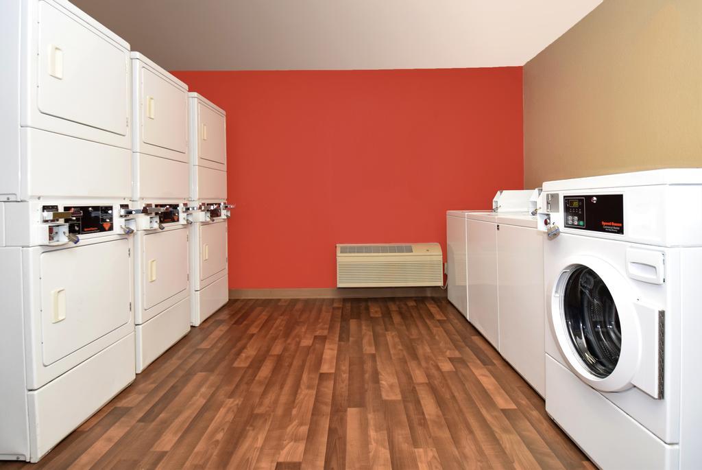 Extended Stay America Suites - Madison - Junction Court Middleton Bagian luar foto
